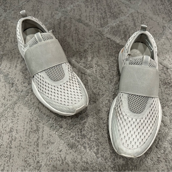 Sorel Kinetic Impact Strap Sneakers Gray Size 9 - Picture 5 of 6